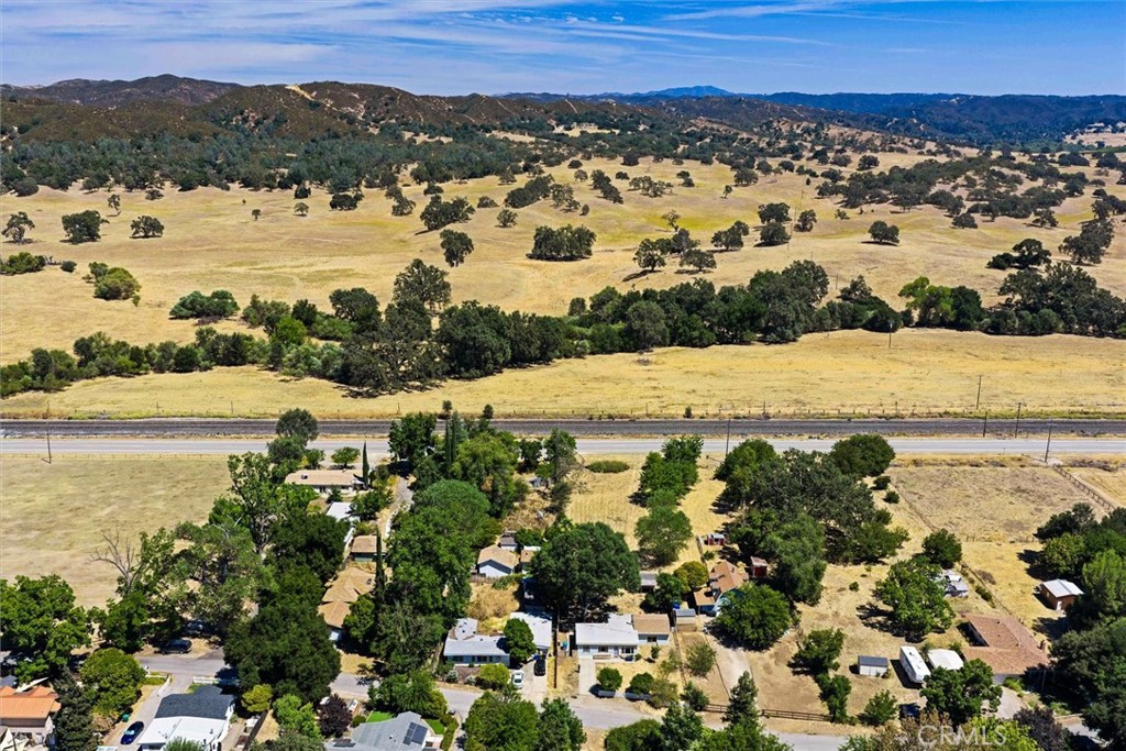 16255 Walnut, Atascadero, CA 93422
