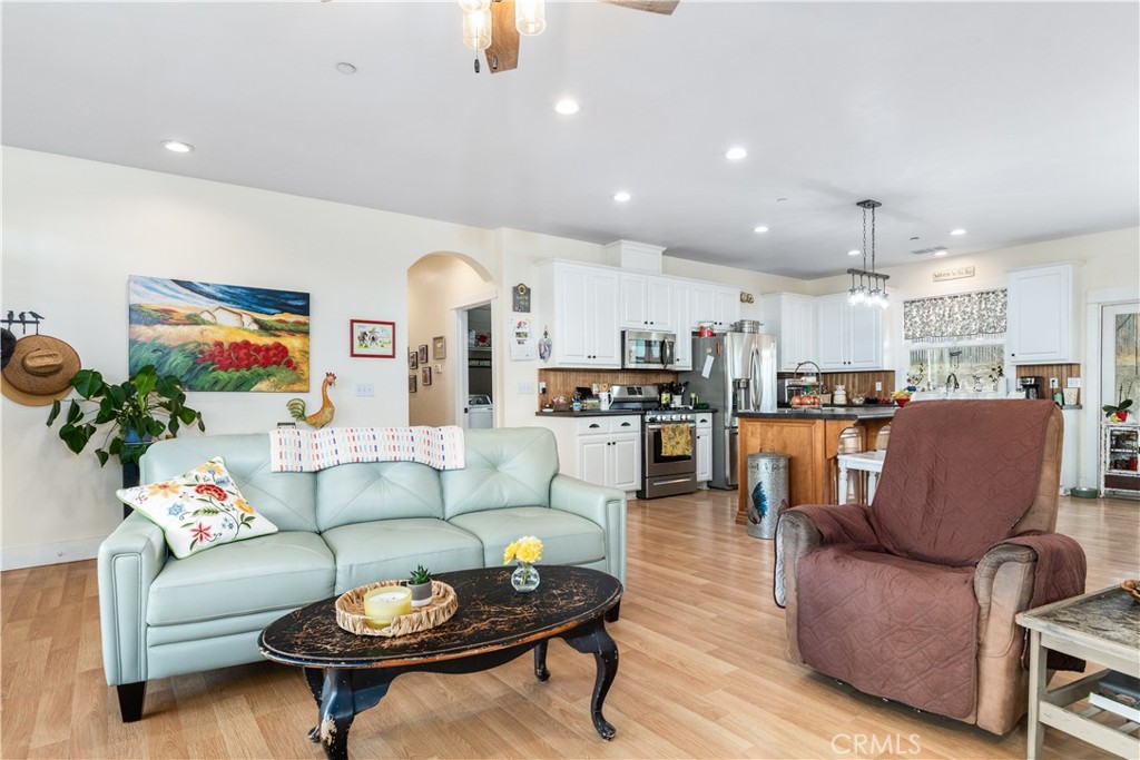 4650 Rolling Hills, Paso Robles, CA 93446