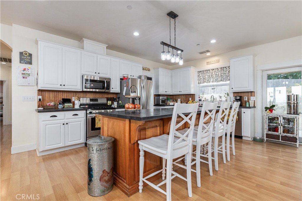 4650 Rolling Hills, Paso Robles, CA 93446
