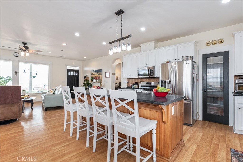4650 Rolling Hills, Paso Robles, CA 93446