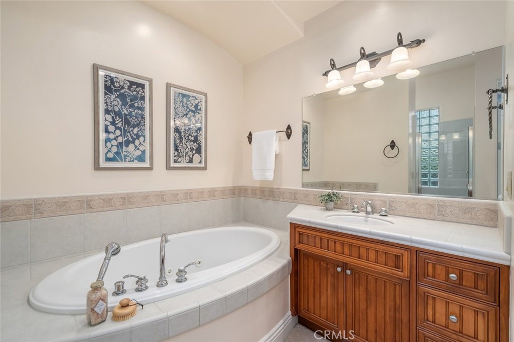 1605 Windstar Ct, Paso Robles, CA 93446