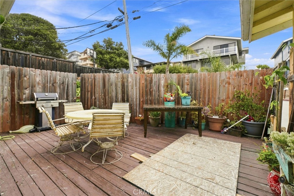 2481 Nutmeg Ave, Morro Bay, CA 93442