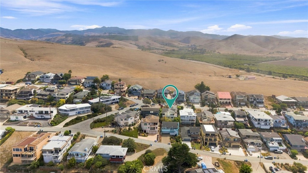 2481 Nutmeg Ave, Morro Bay, CA 93442