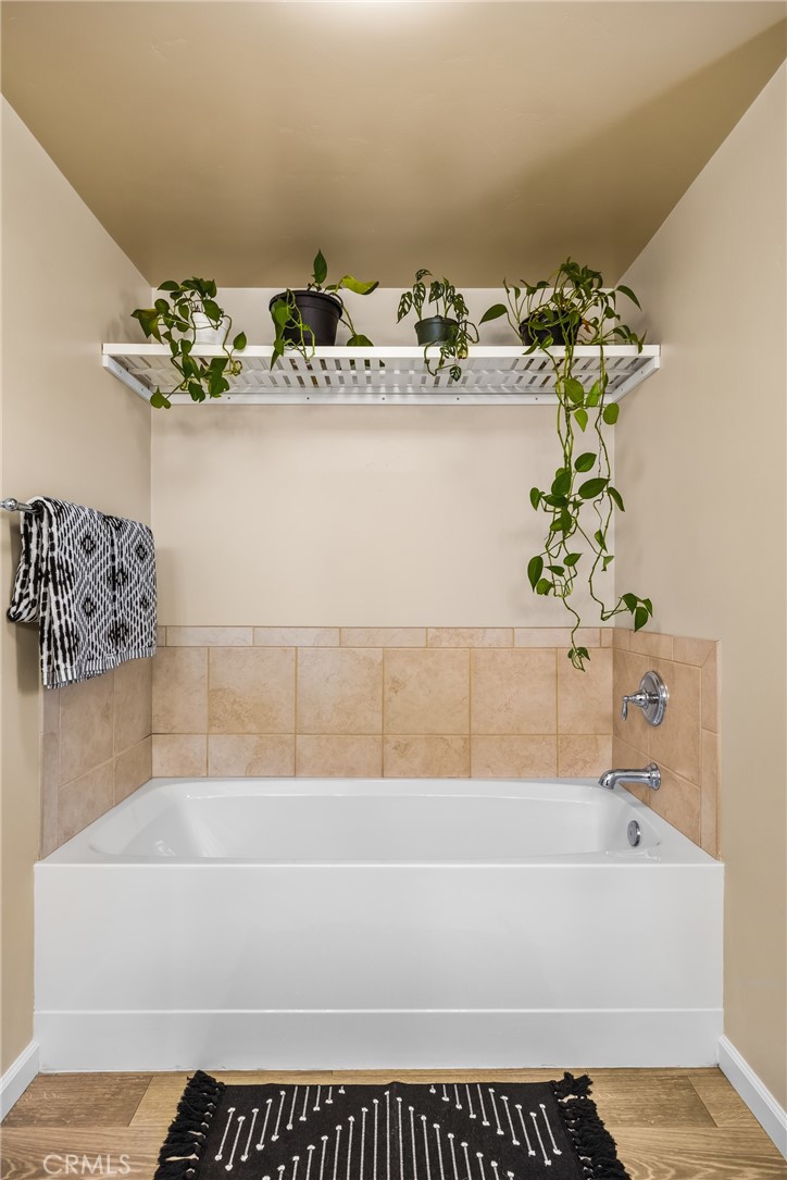 522 Playa Cir, Paso Robles, CA 93446