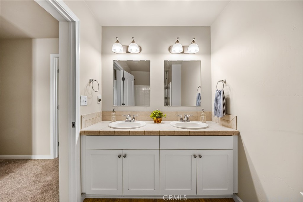 522 Playa Cir, Paso Robles, CA 93446