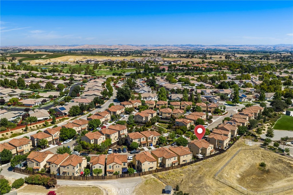522 Playa Cir, Paso Robles, CA 93446