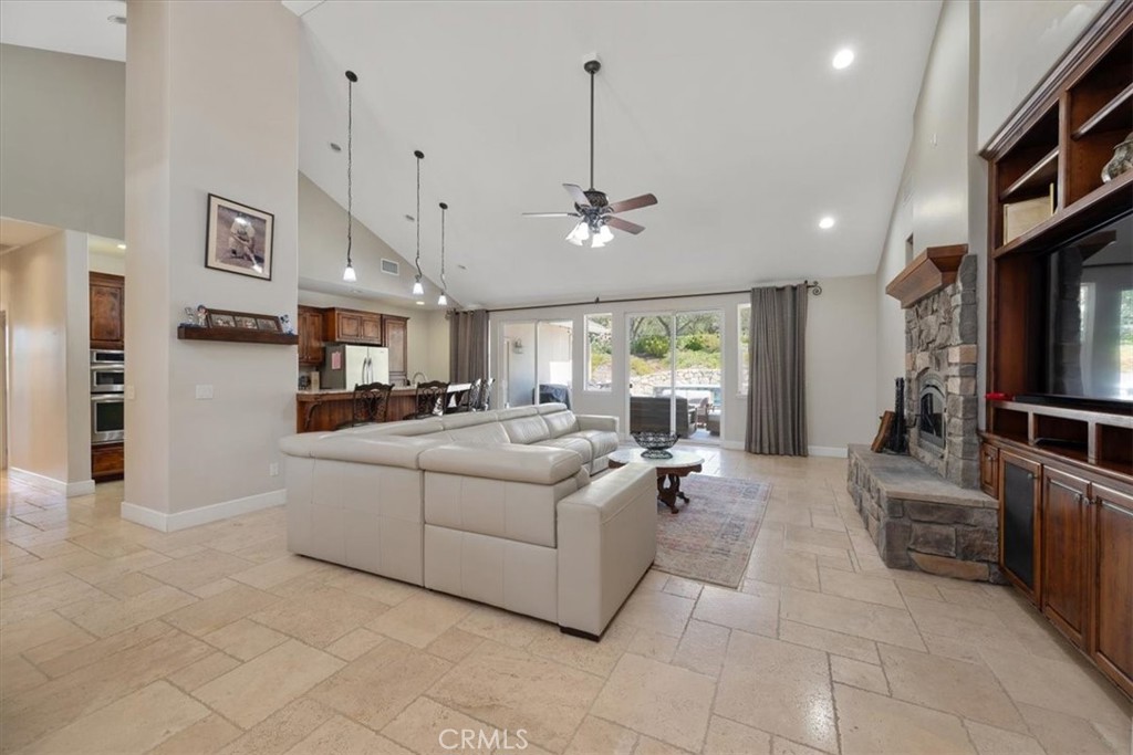 9960 Sunfish, Paso Robles, CA 93446