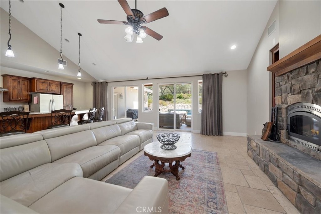 9960 Sunfish, Paso Robles, CA 93446