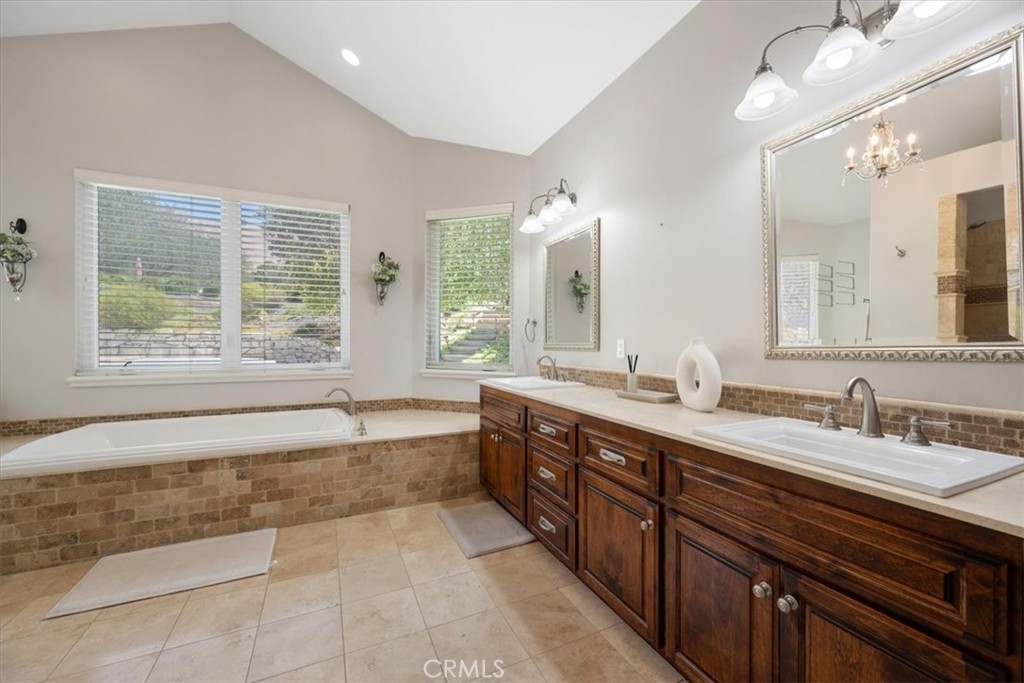 9960 Sunfish, Paso Robles, CA 93446