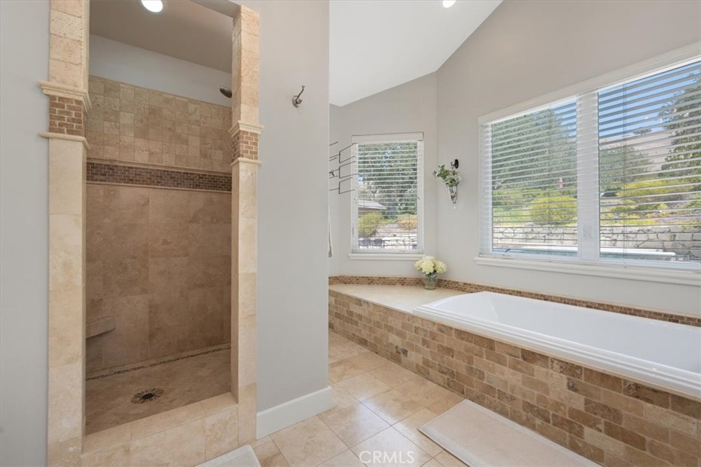 9960 Sunfish, Paso Robles, CA 93446