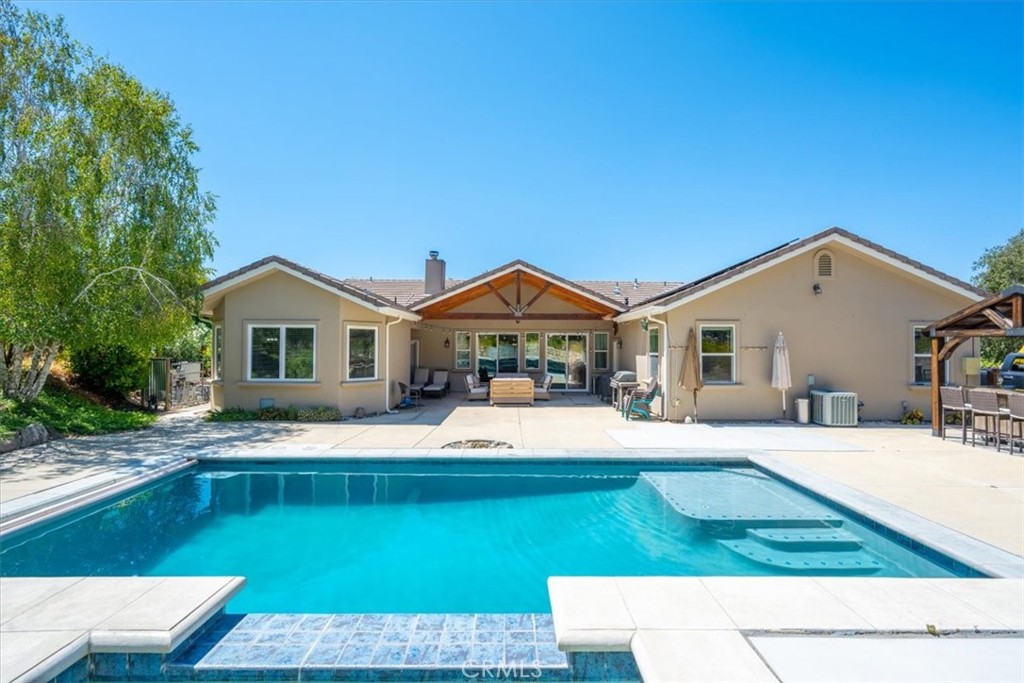 9960 Sunfish, Paso Robles, CA 93446