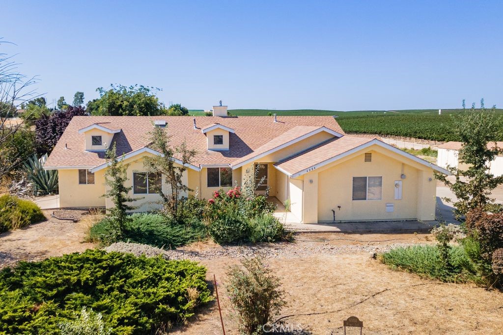 6004 Merlot Ln, Paso Robles, CA 93446