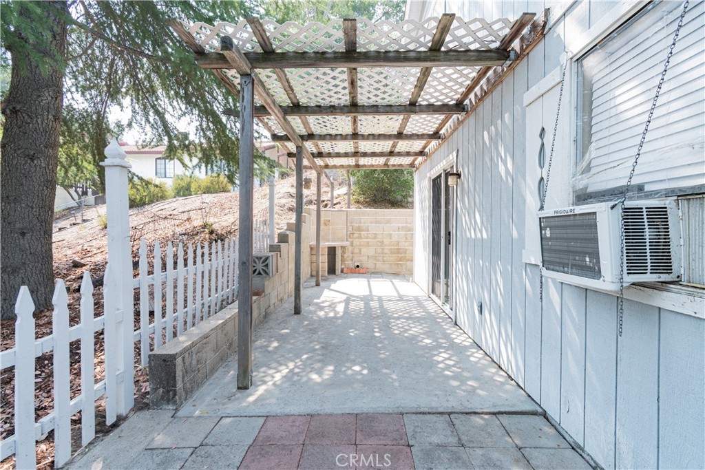 32 Fresno St, Paso Robles, CA 93446