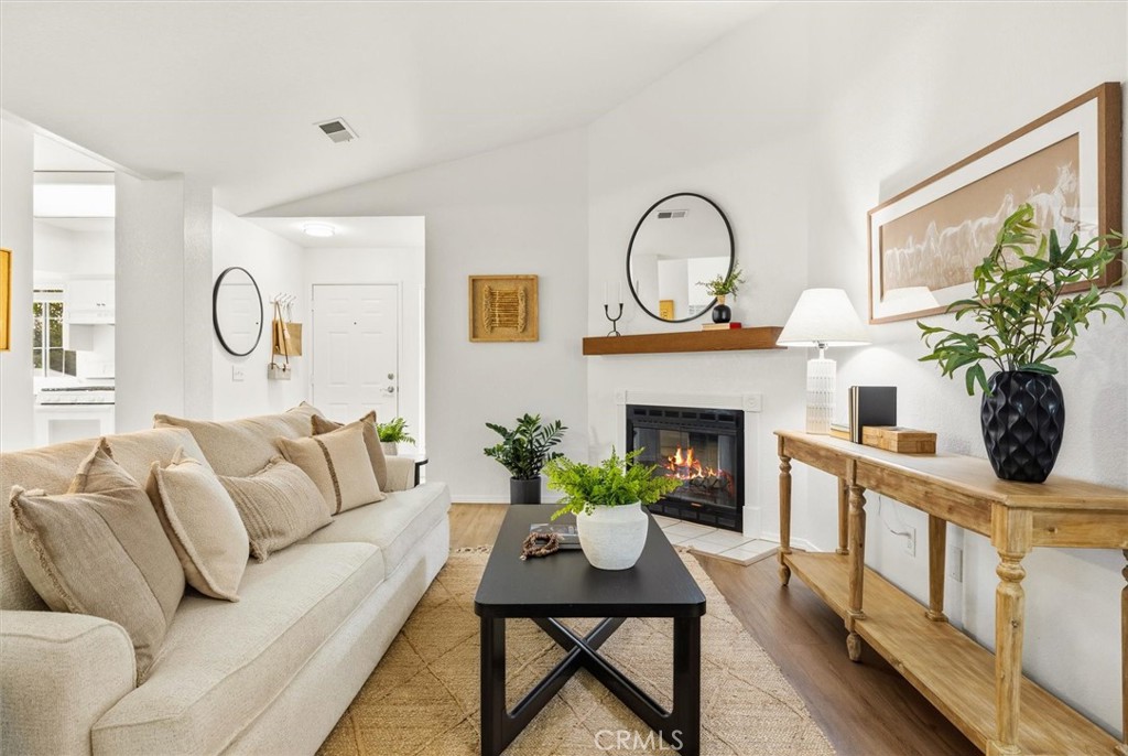 829 Crazy Horse, Paso Robles, CA 93446