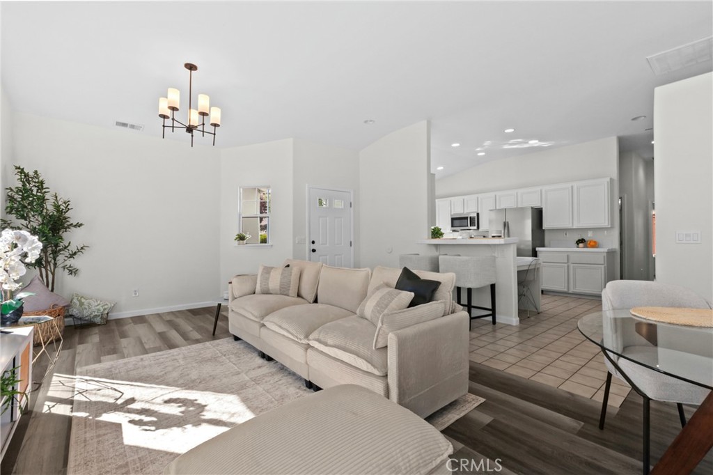 1214 Shadow Meadow, Paso Robles, CA 93446