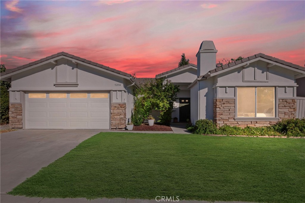 1214 Shadow Meadow, Paso Robles, CA 93446