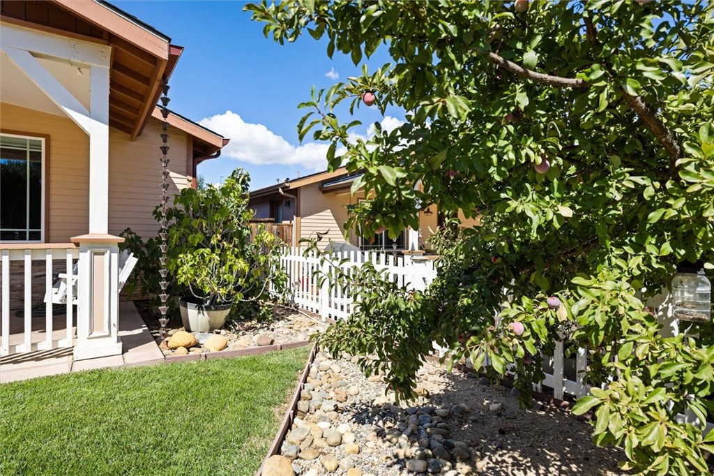 482 Cayucos Ave, Templeton, CA 93465