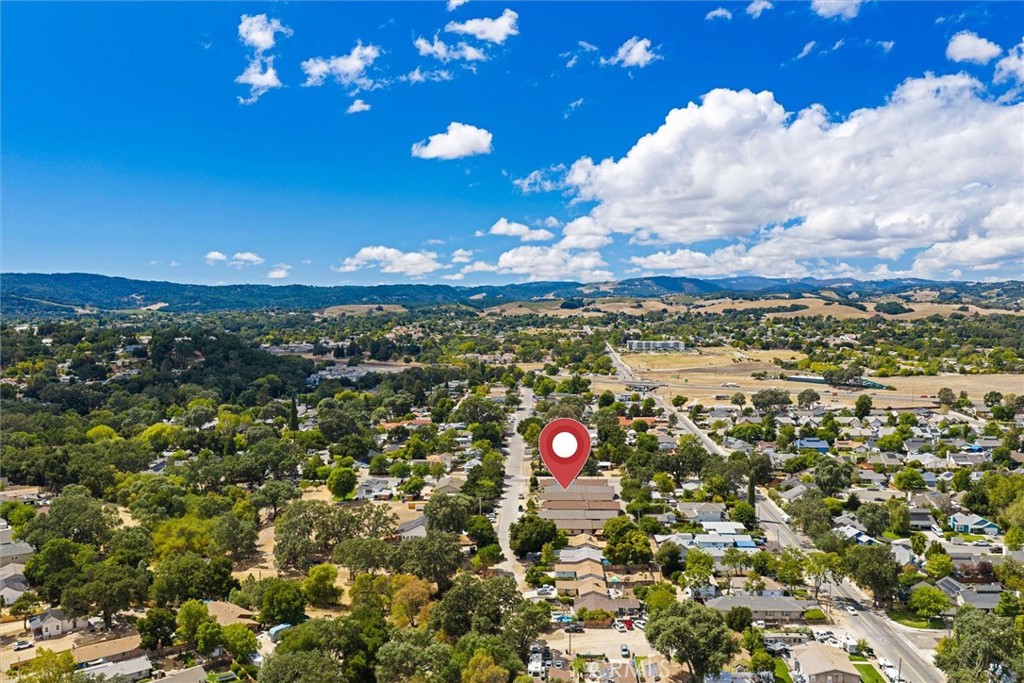 482 Cayucos Ave, Templeton, CA 93465