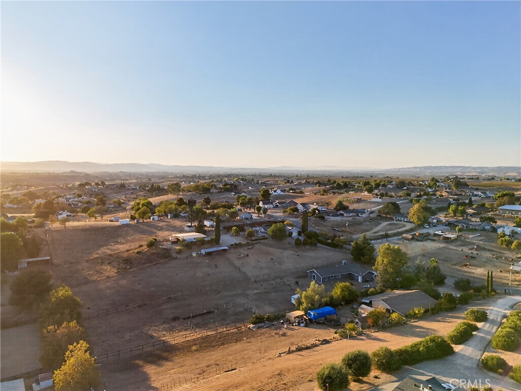 5642 Prancing Deer, Paso Robles, CA 93446