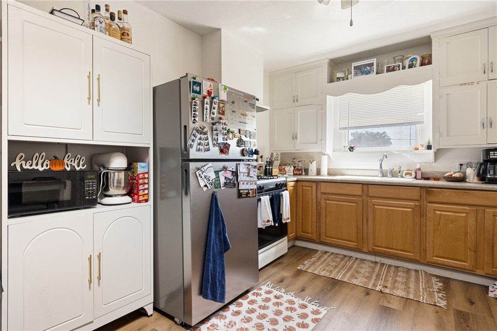 1434 1436 Pine St, Paso Robles, CA 93446
