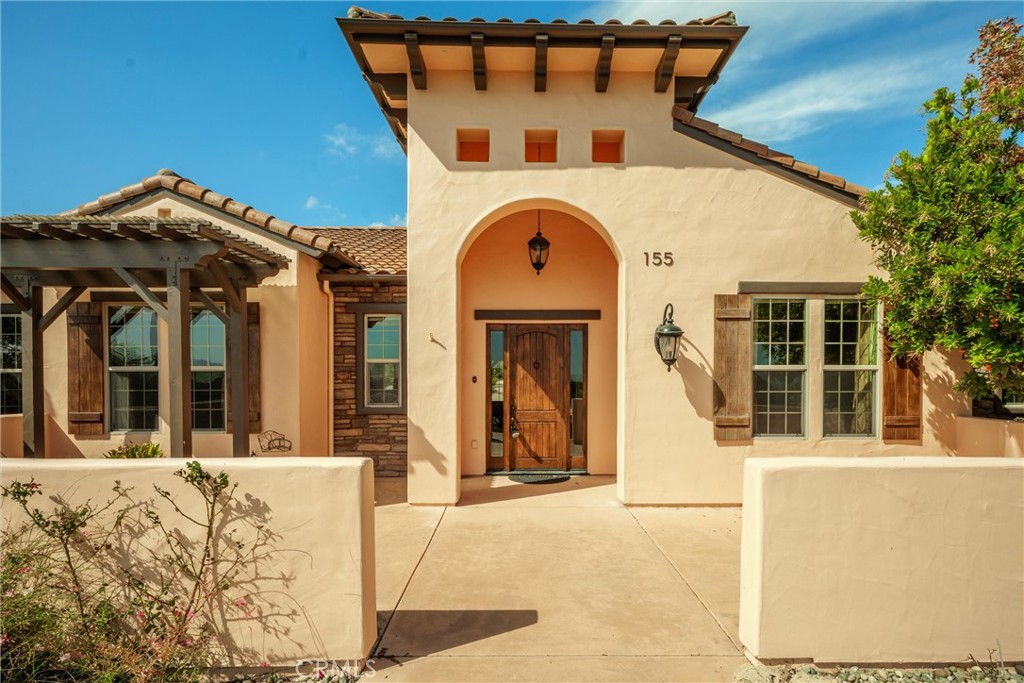 155 Via Del Salinas, Paso Robles, CA 93446