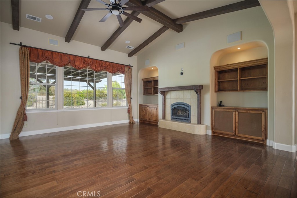 155 Via Del Salinas, Paso Robles, CA 93446