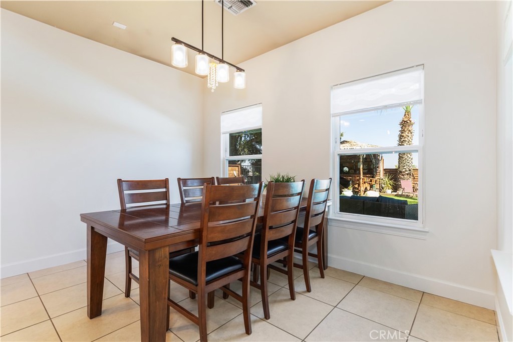 2245 Vine St, Paso Robles, CA 93446