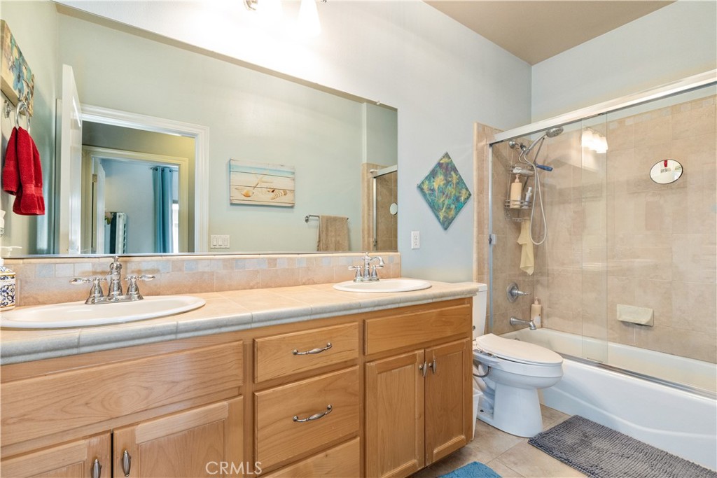 2245 Vine St, Paso Robles, CA 93446