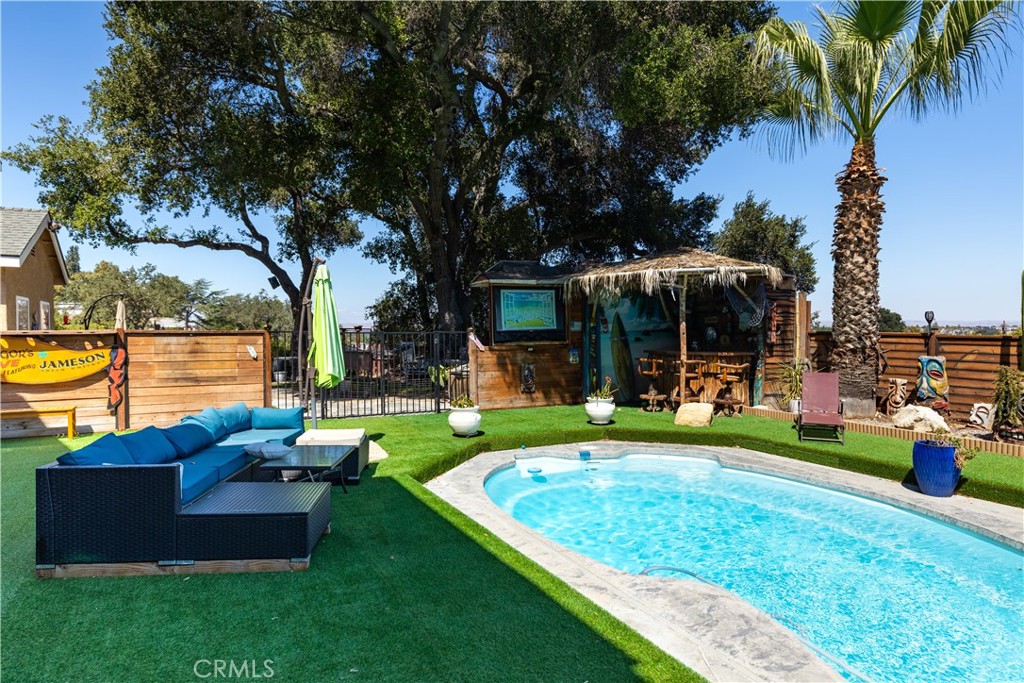 2245 Vine St, Paso Robles, CA 93446