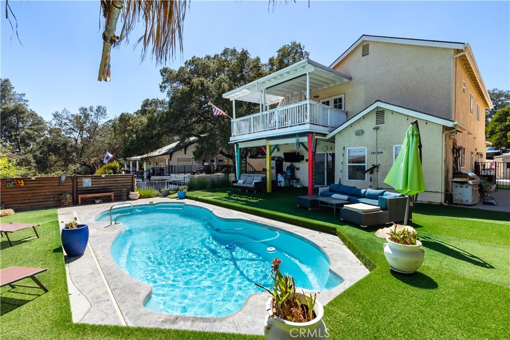 2245 Vine St, Paso Robles, CA 93446