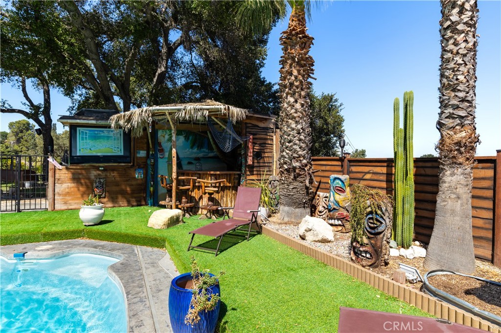 2245 Vine St, Paso Robles, CA 93446