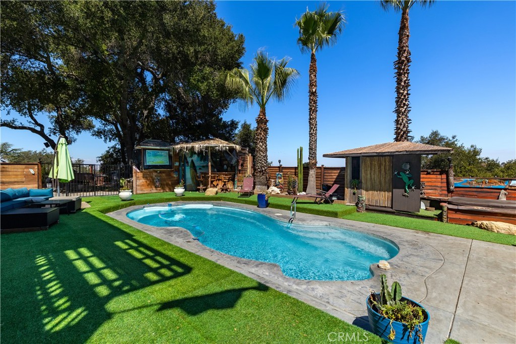 2245 Vine St, Paso Robles, CA 93446