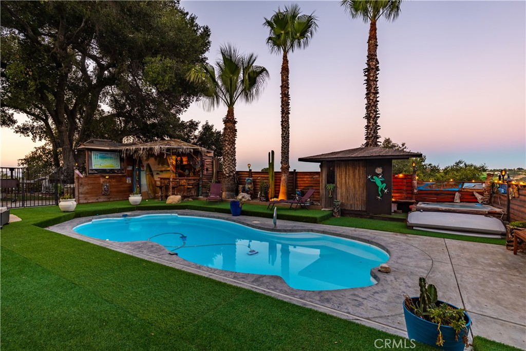 2245 Vine St, Paso Robles, CA 93446