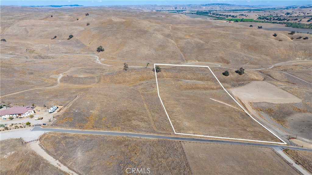3775 Gruenhagen, Paso Robles, CA 93446