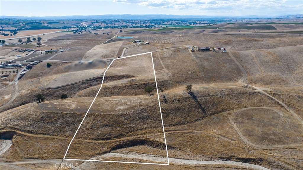 3775 Gruenhagen, Paso Robles, CA 93446