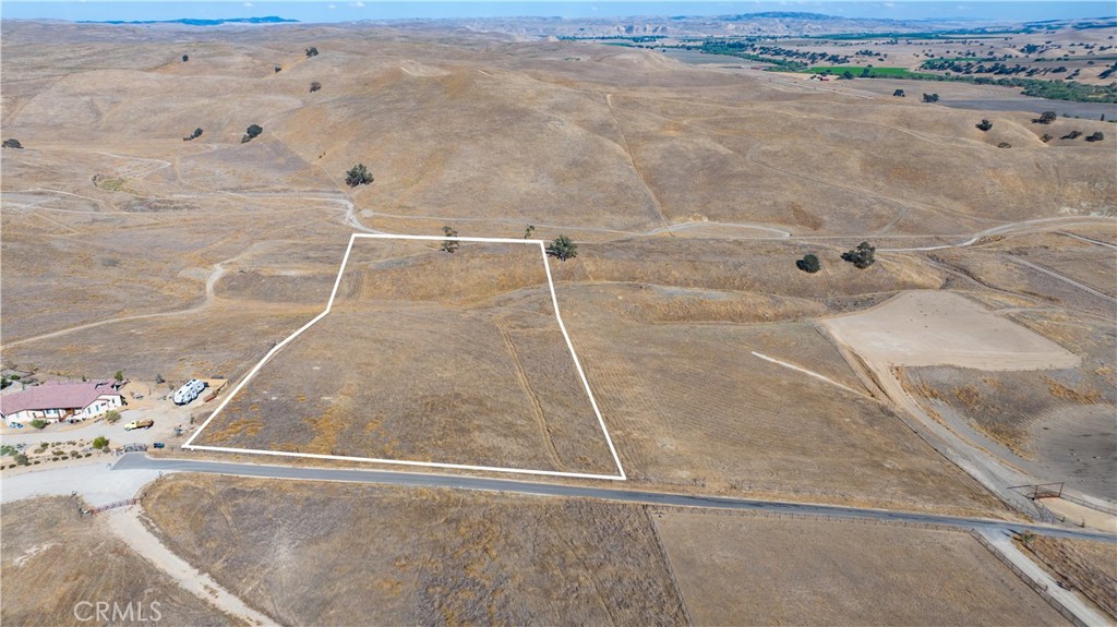 3765 Gruenhagen, Paso Robles, CA 93446