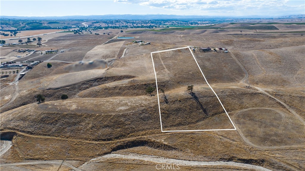 3765 Gruenhagen, Paso Robles, CA 93446