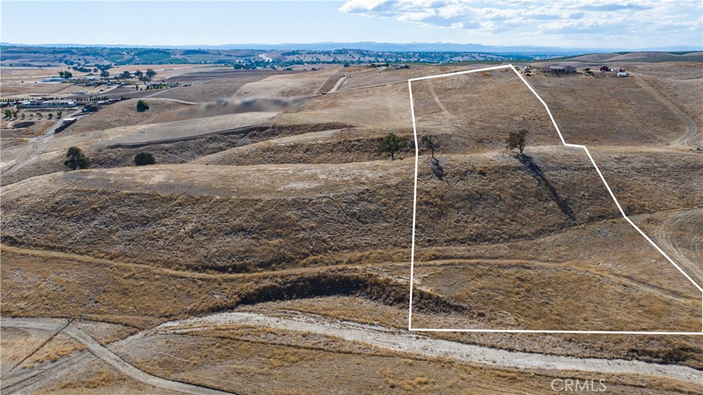 3765 Gruenhagen, Paso Robles, CA 93446