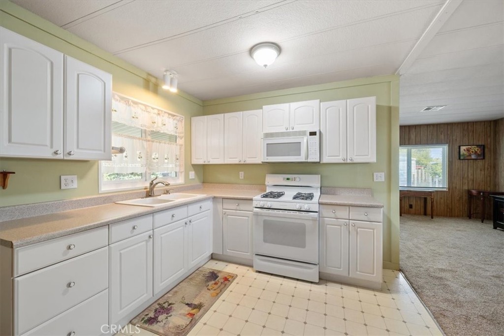 10025 El Camino Real #94, Atascadero, CA 93422