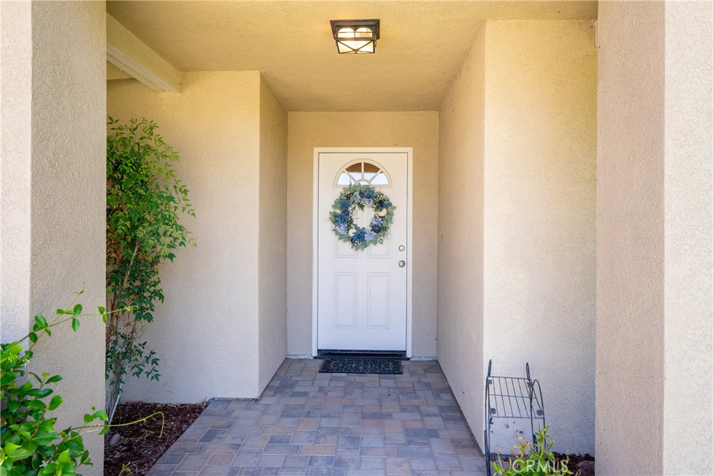 25 Rainbow Ct, Templeton, CA 93465