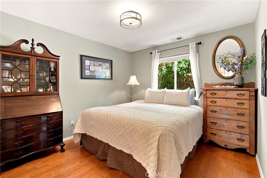 25 Rainbow Ct, Templeton, CA 93465