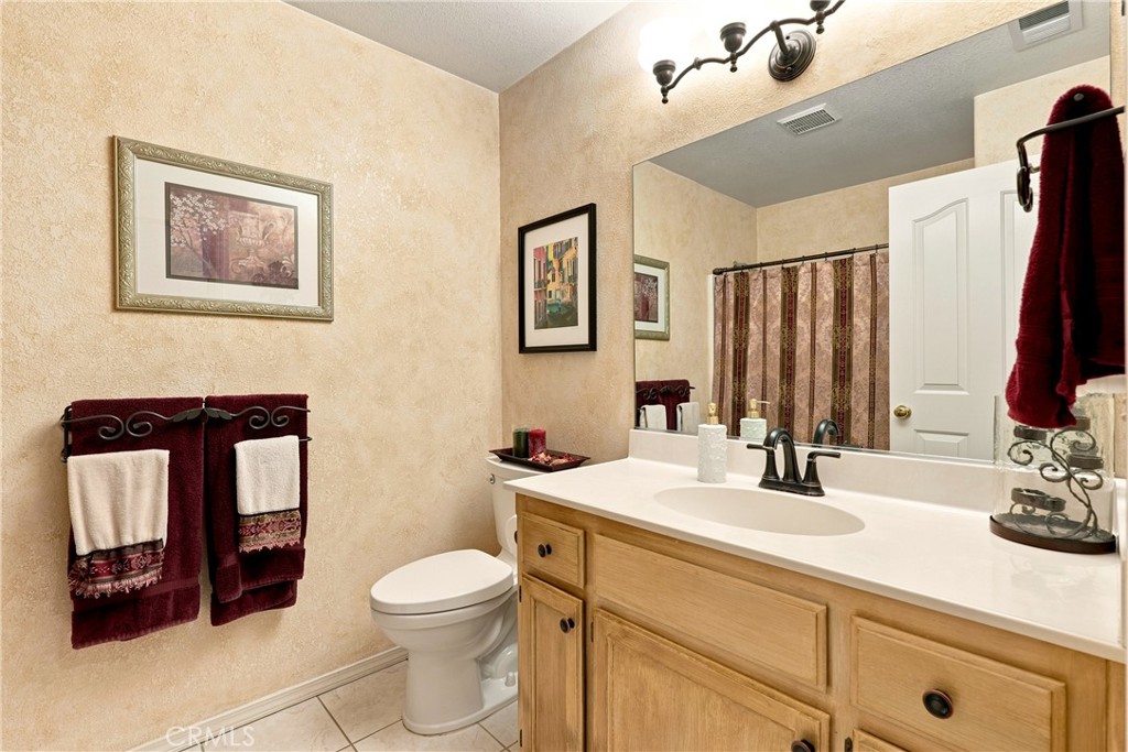 25 Rainbow Ct, Templeton, CA 93465