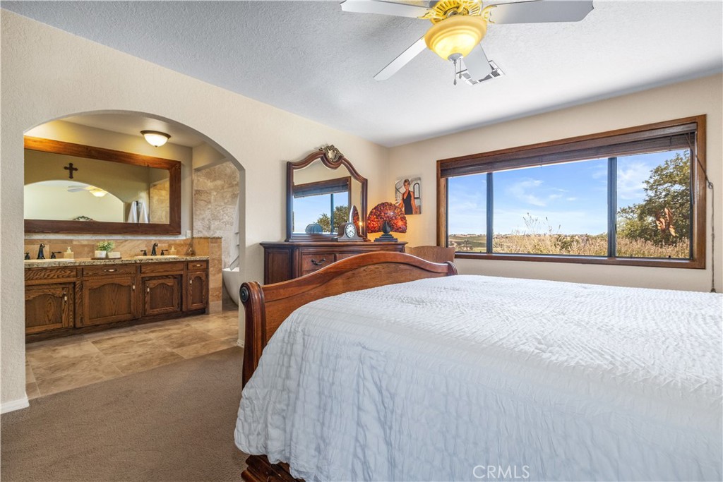 7485 Monterey, Paso Robles, CA 93446