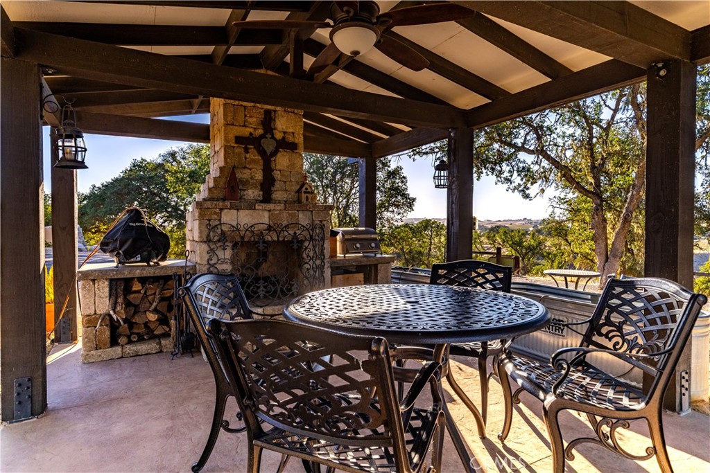 7485 Monterey, Paso Robles, CA 93446