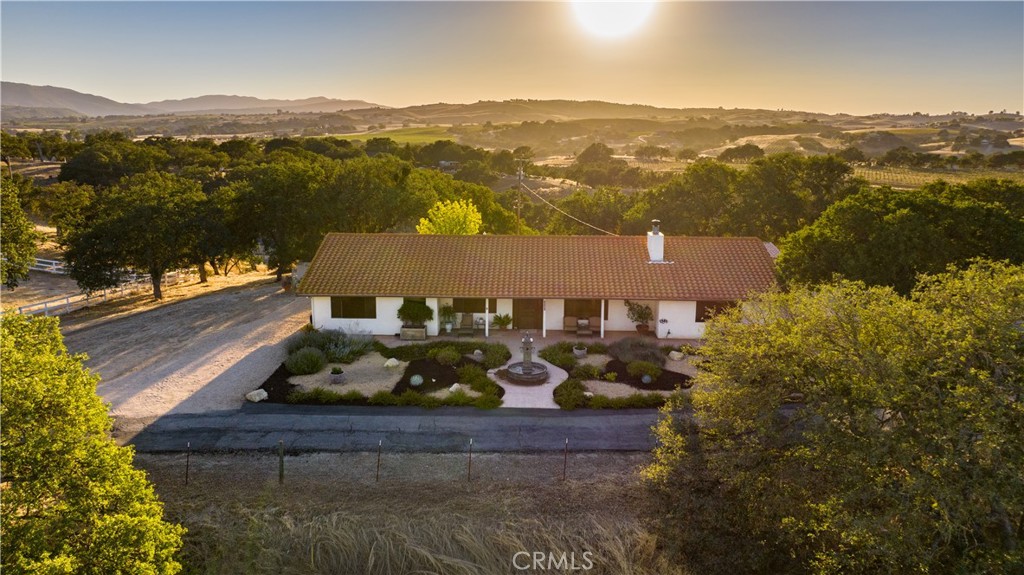 7485 Monterey, Paso Robles, CA 93446