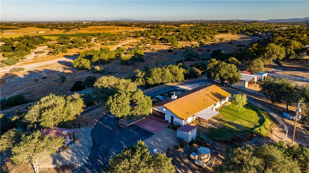 7485 Monterey, Paso Robles, CA 93446