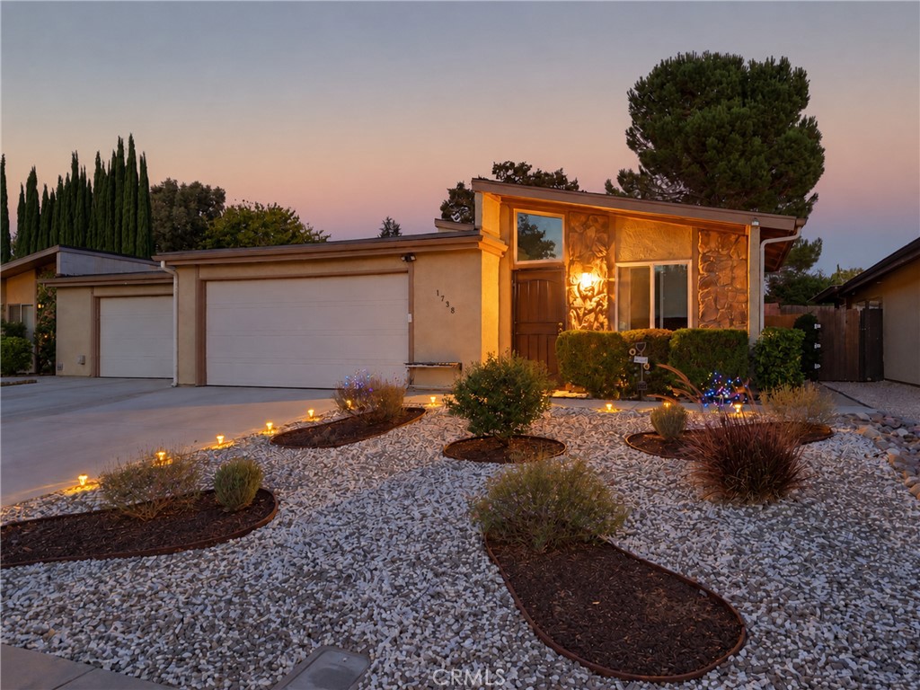 1738 Kings, Paso Robles, CA 93446