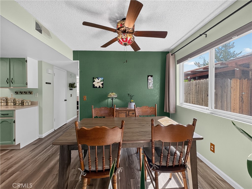 1738 Kings, Paso Robles, CA 93446