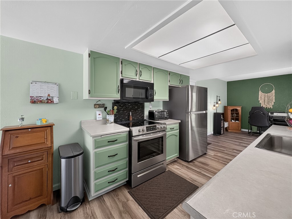 1738 Kings, Paso Robles, CA 93446