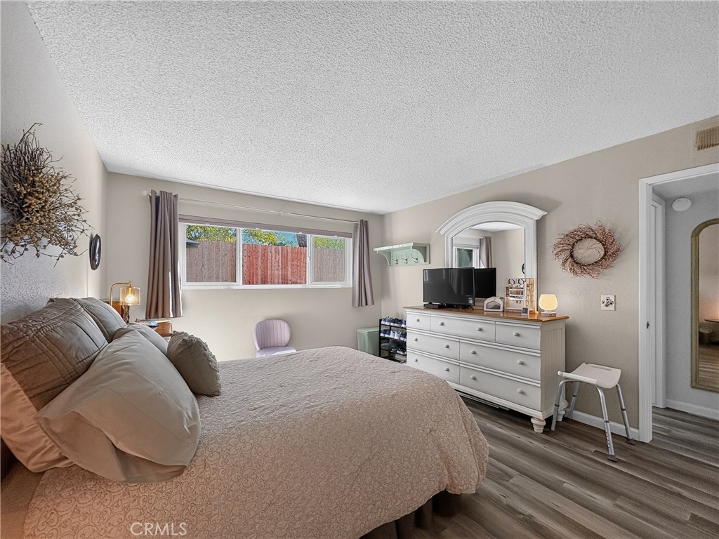 1738 Kings, Paso Robles, CA 93446